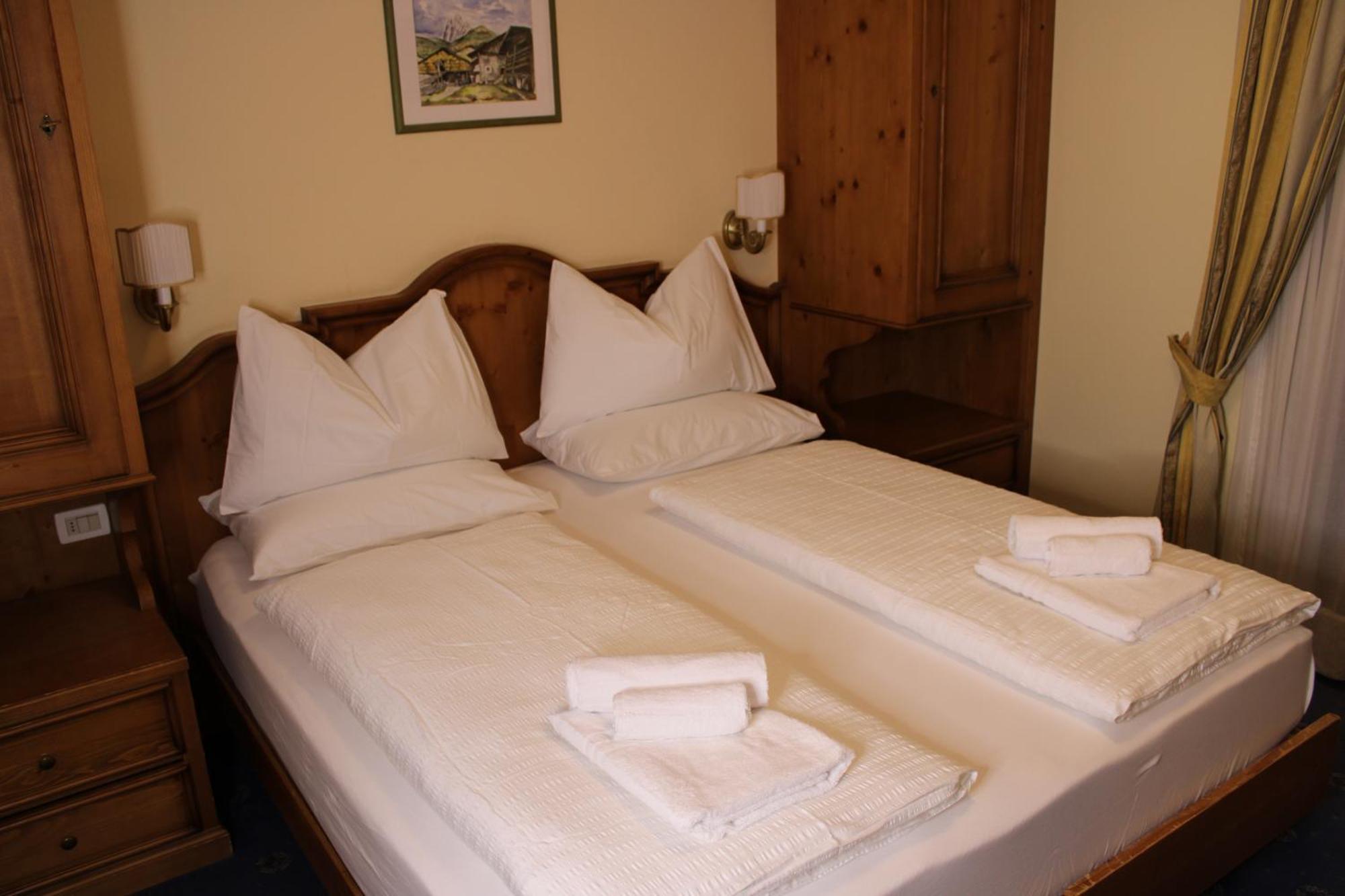Hotel Europa Dolomites Selva di Val Gardena Eksteriør bilde